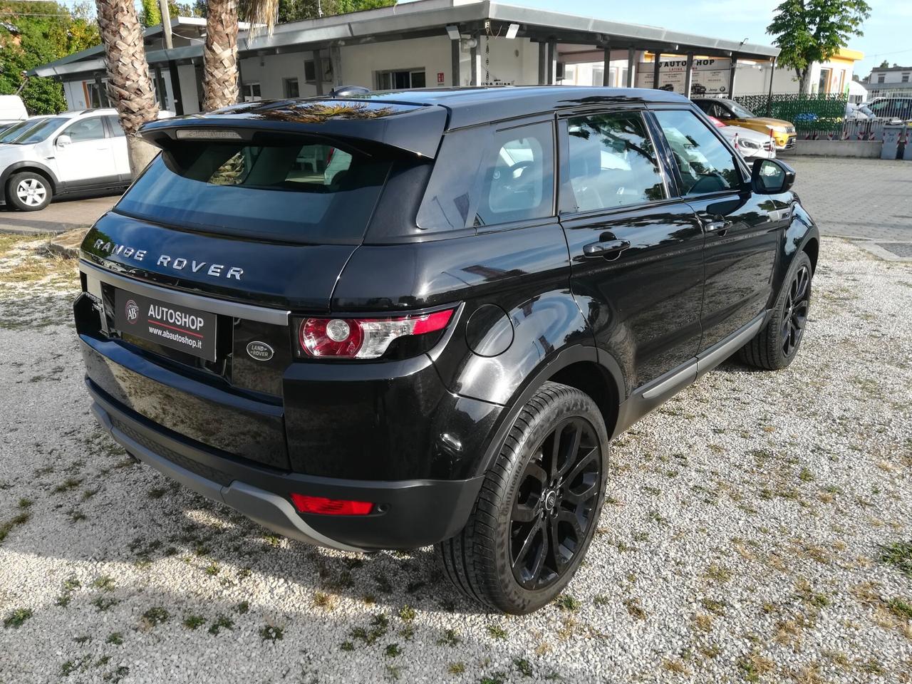 LAND ROVER - Range Rover Evoque - 2.2 TD4 5p. Pure - FINANZIABILE - PERMUTE