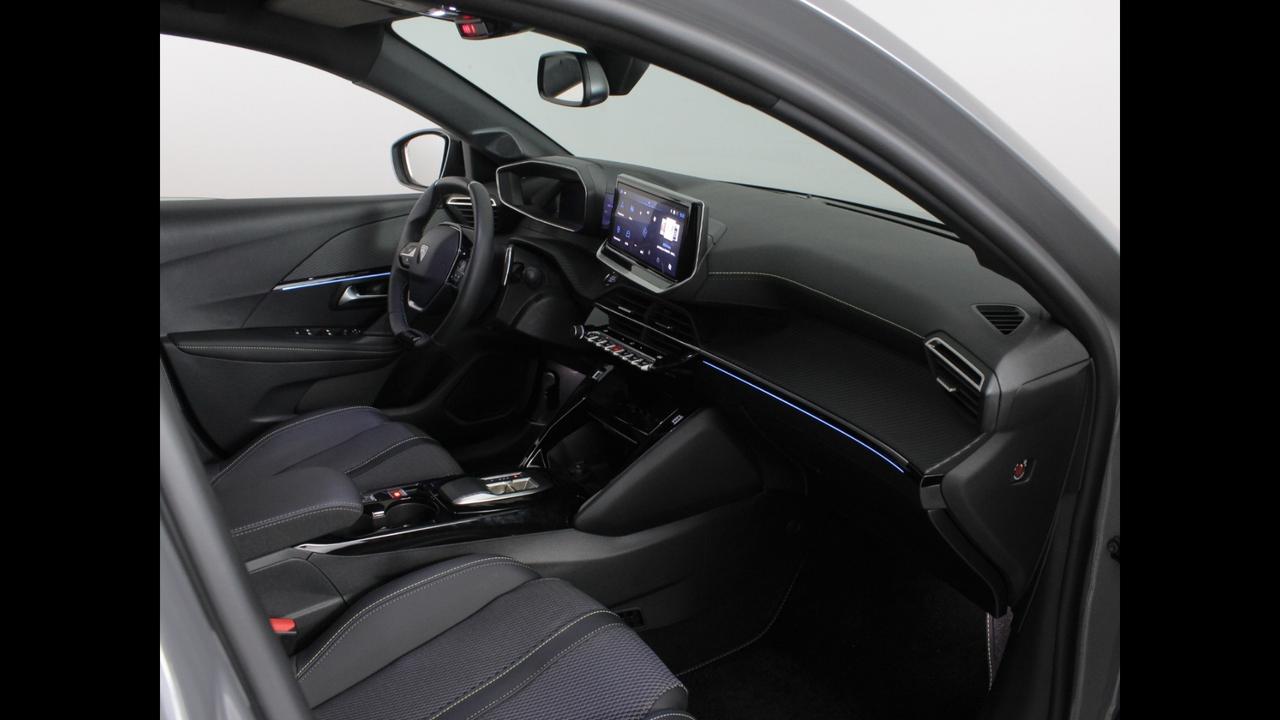 PEUGEOT 208 II 2023 - 208 1.2 hybrid GT 145cv e-dcs 6
