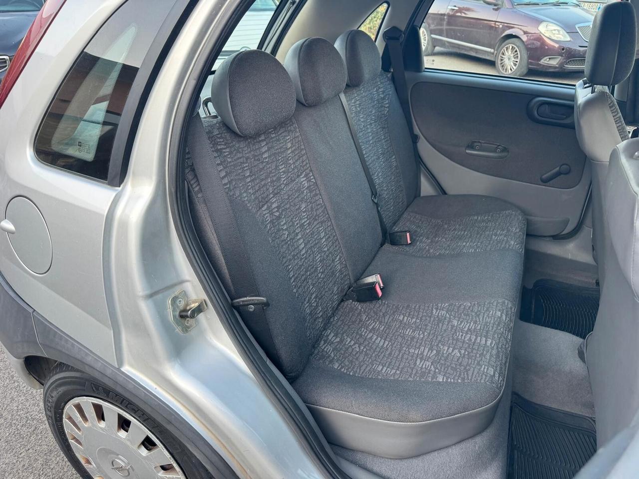 Opel Corsa 1.2 BENZ 75CV 5P UNIPRO 2002
