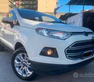 Ford EcoSport 1.5 TDCi 90 CV ANNO 2015 (NEOPATENTATI)