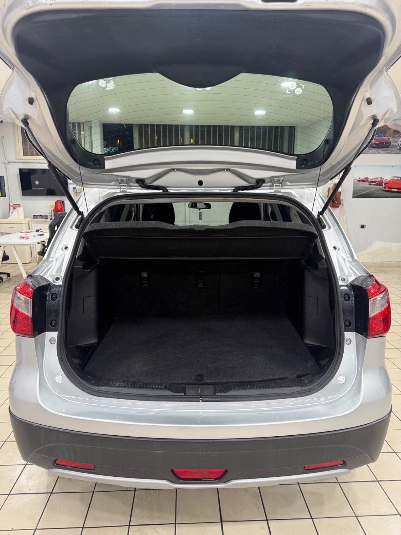 Suzuki sx4 S-Cross 1.6 2015 full optional