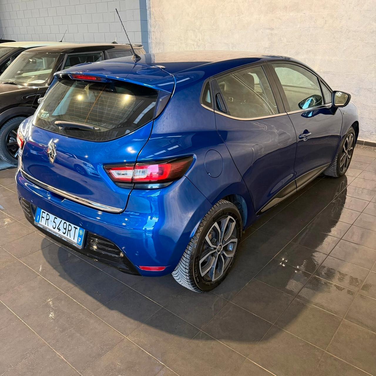 Renault Clio TCe 12V 90CV Start&Stop 5 porte Energy Duel2