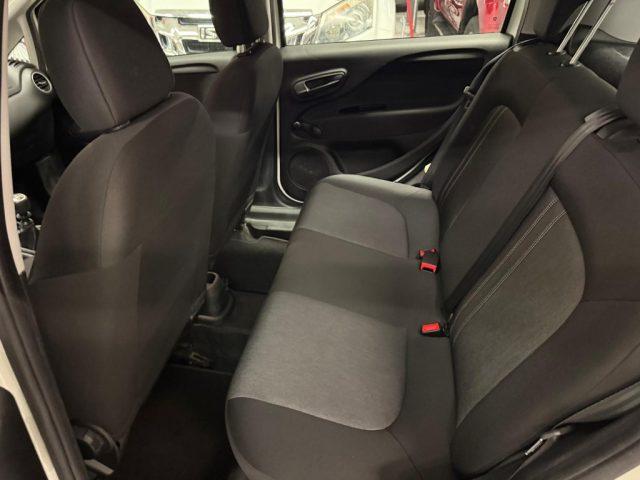 FIAT Punto 1.2 8V 5 porte Street