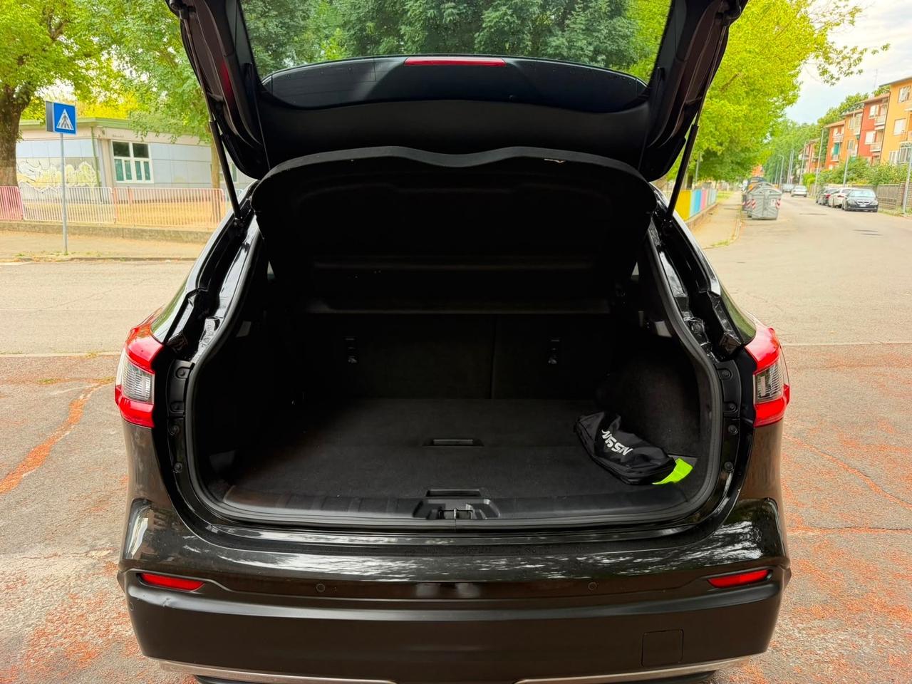 Nissan Qashqai 1.5 dCi N-Connecta