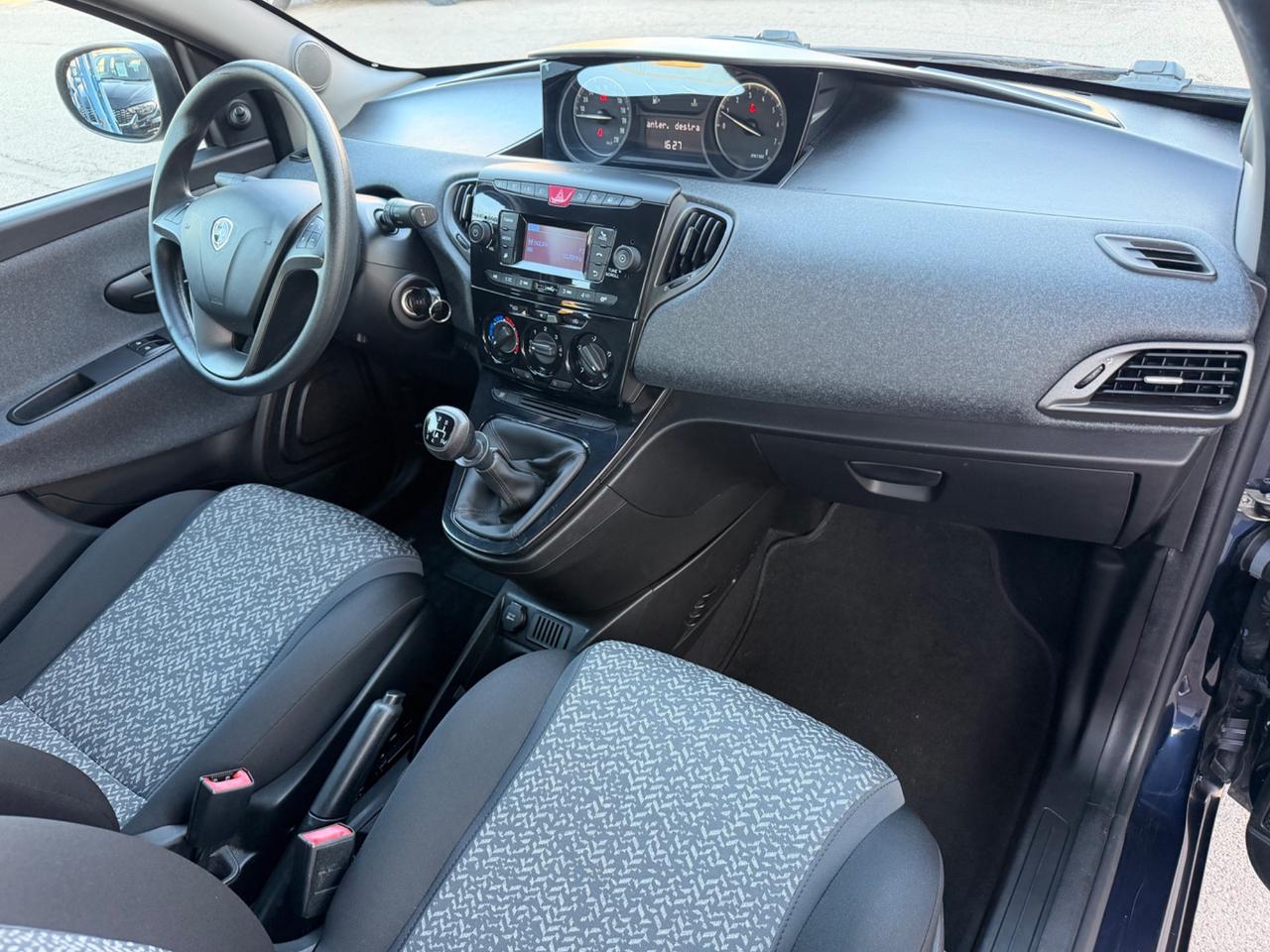 Lancia Ypsilon 1.2 benzina 69 cv 2018 88.000 km