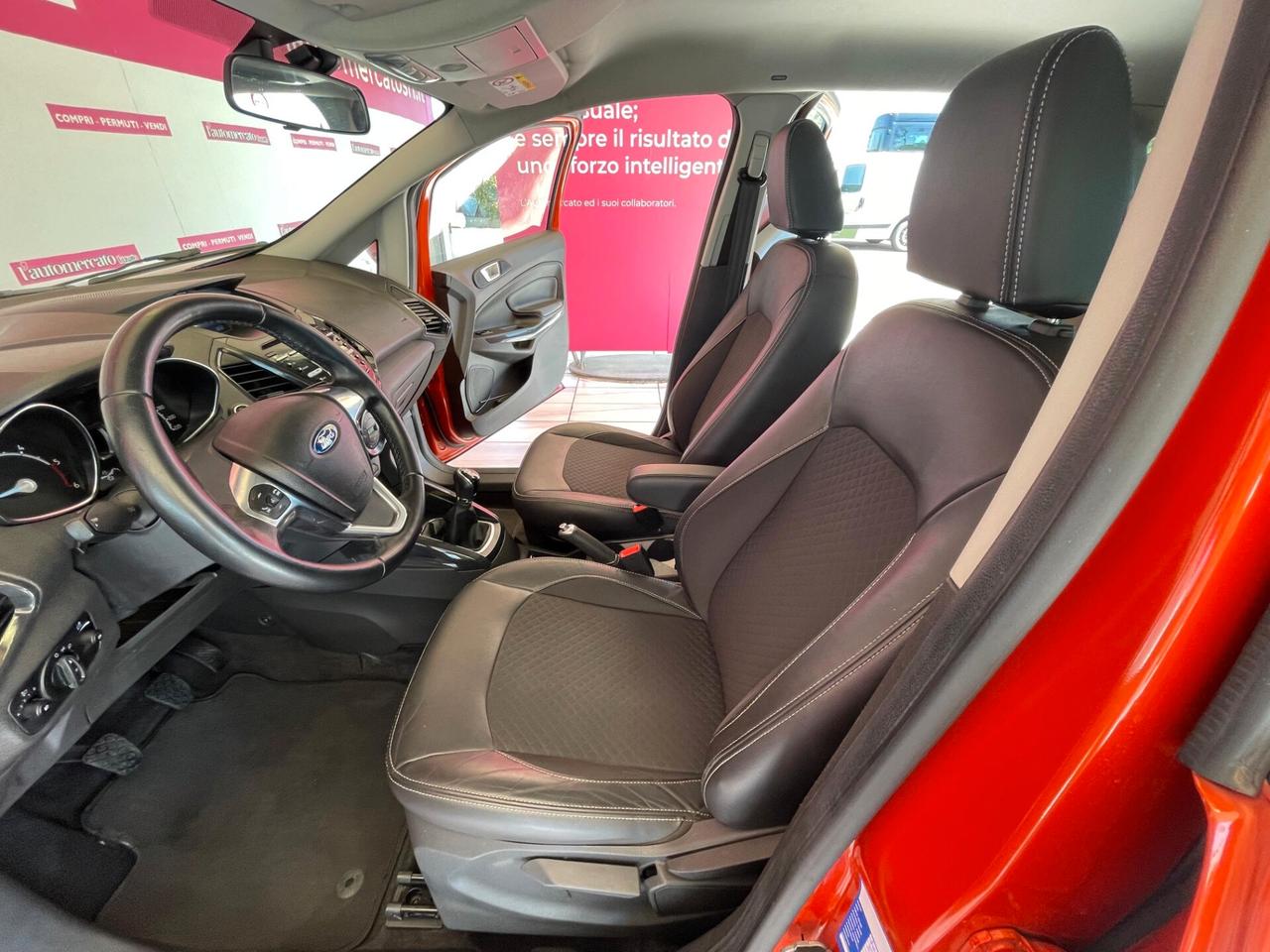 FORD EcoSport 1.5 TDCi 95 CV Titanium