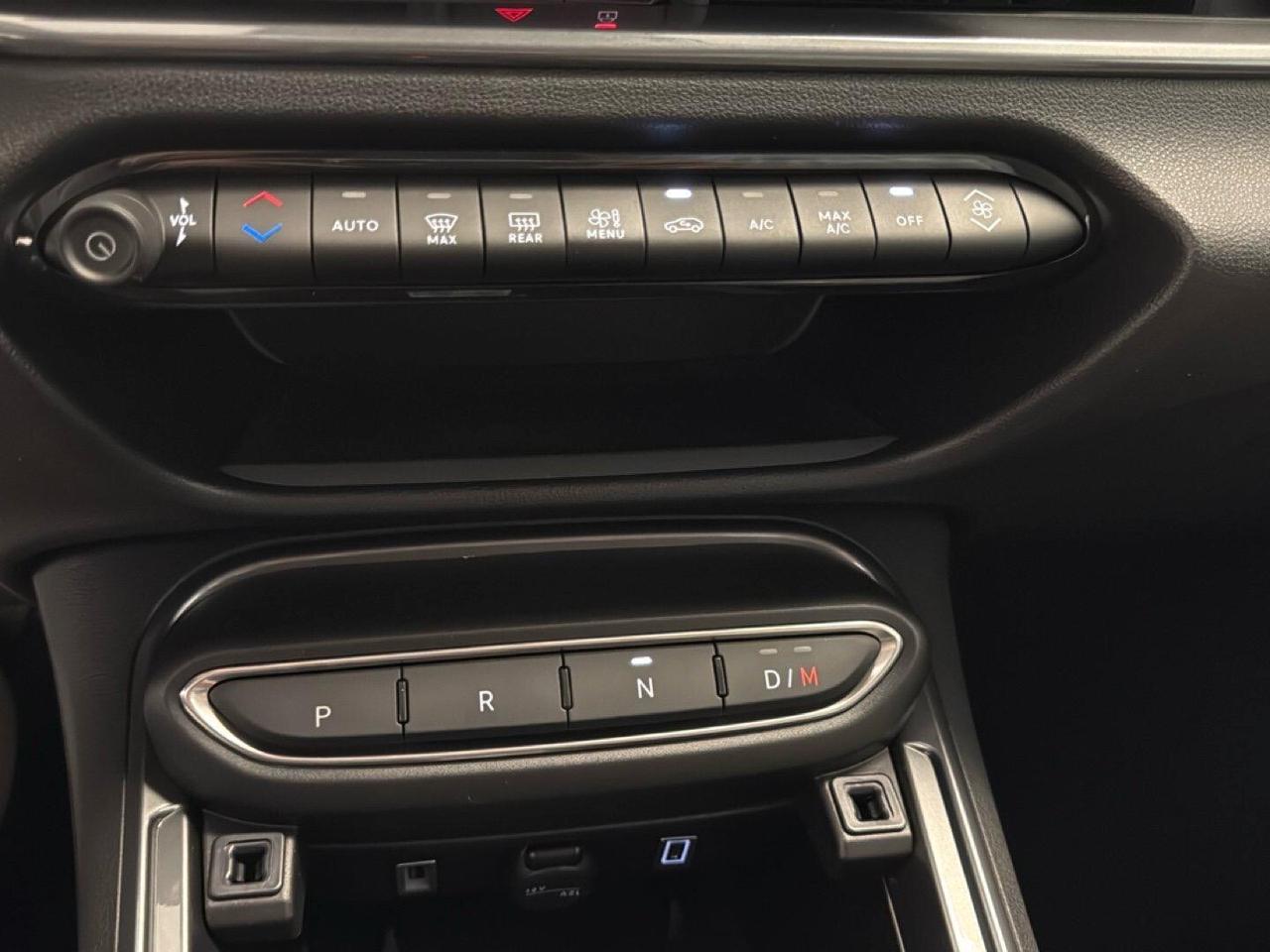 Fiat 600 Hybrid 110 CV DCT MHEV La Prima II BICOLORE