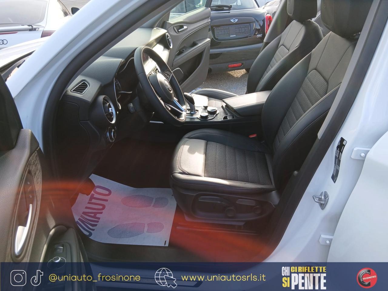 Alfa Romeo Stelvio 2.2 Turbodiesel 160 CV AT8 RWD Business