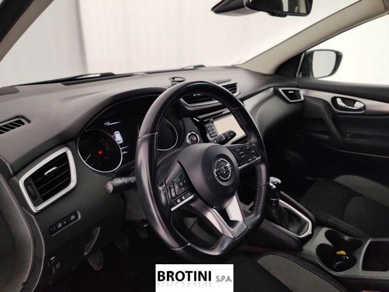 Nissan Qashqai 1.2 DIG-T 115 N-Connecta