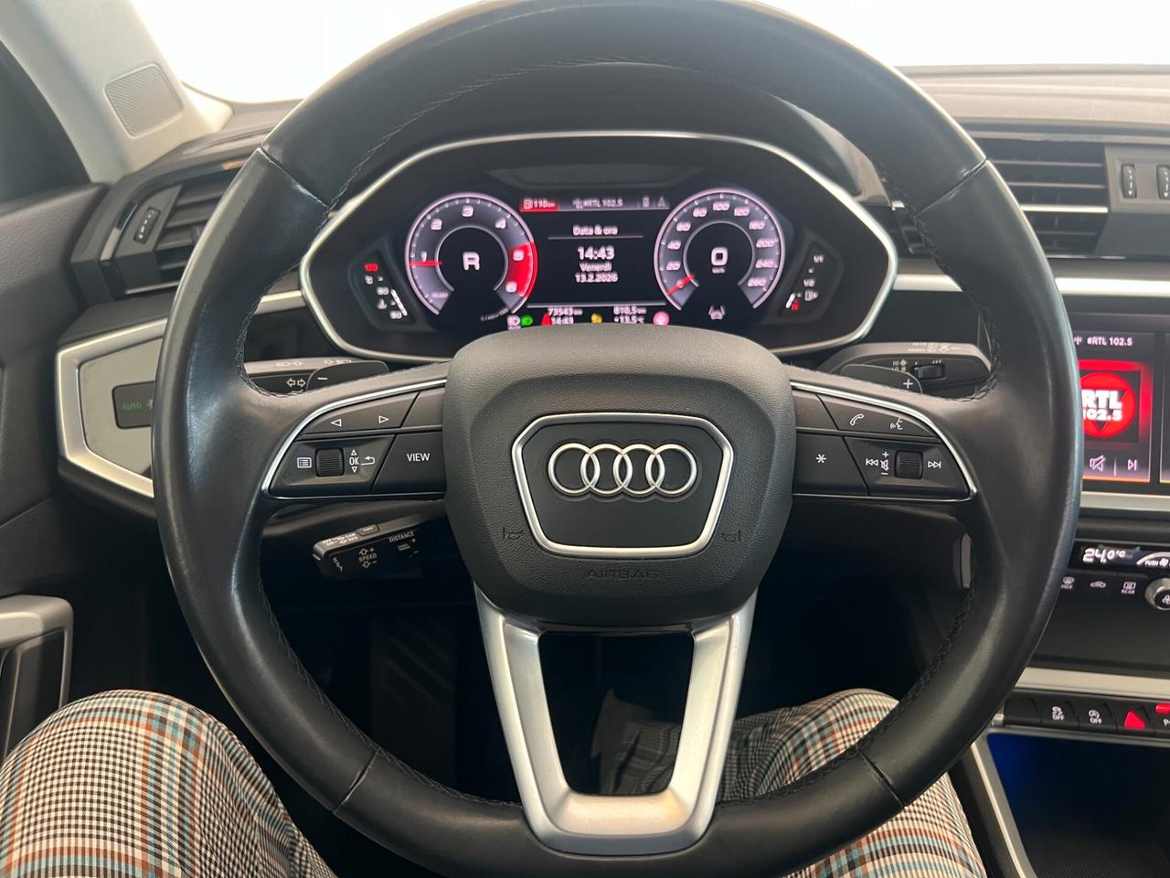 Audi Q3 35 TDI S tronic Business Advanced solo 73.543km tagliandati audi