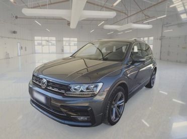 VOLKSWAGEN Tiguan 2.0 TDI SCR DSG 4MOTION Sport BMT