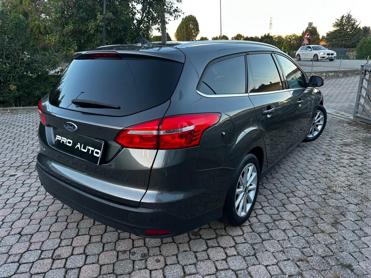 Ford Focus 1.6 120 CV GPL SW Plus