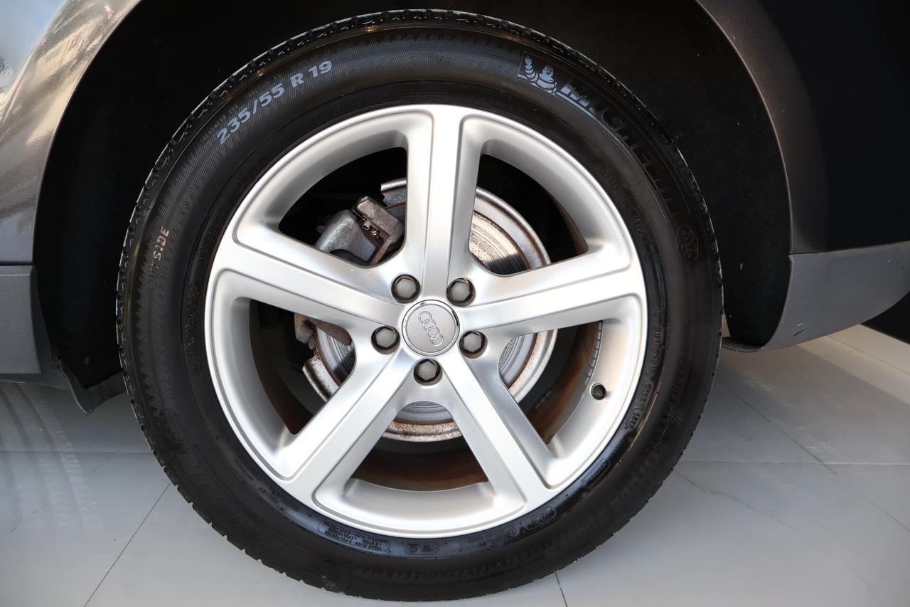 Audi Q5 2.0 tdi Advanced quattro 170cv s-tronic Un