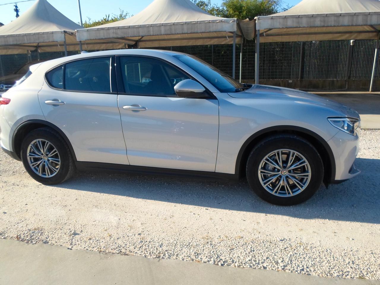 Alfa Romeo Stelvio 2.2 Turbodiesel 190 CV AT8 Q4 Business