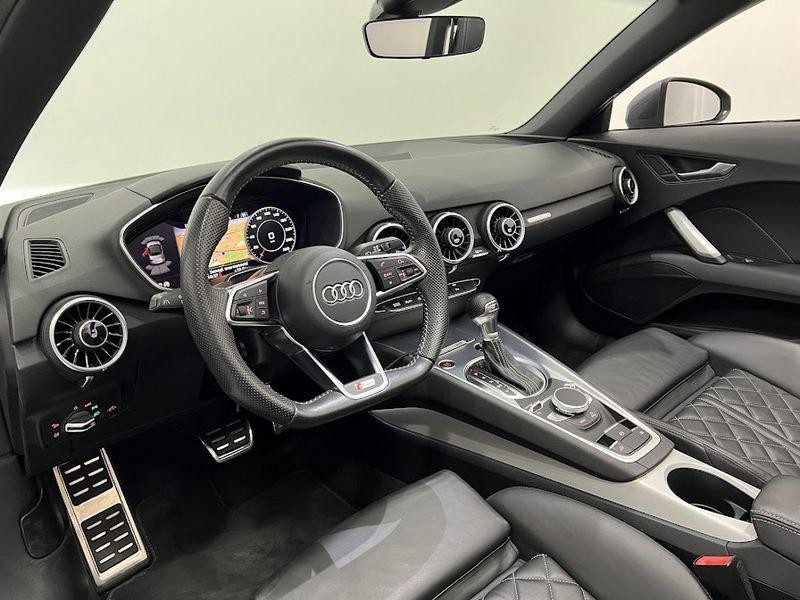 Audi TT Roadster 2.0 TFSI quattro S tronic S line