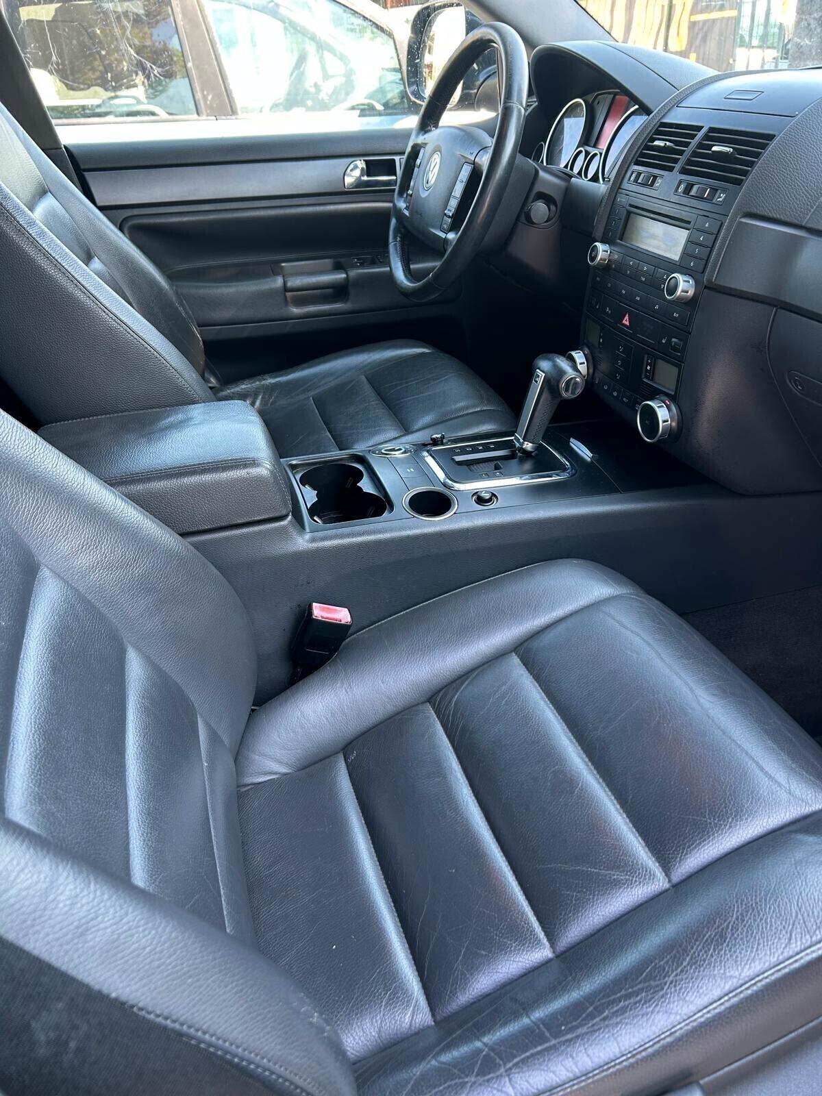 Volkswagen Touareg 3.0/240CV V6 TDI DPF tip.