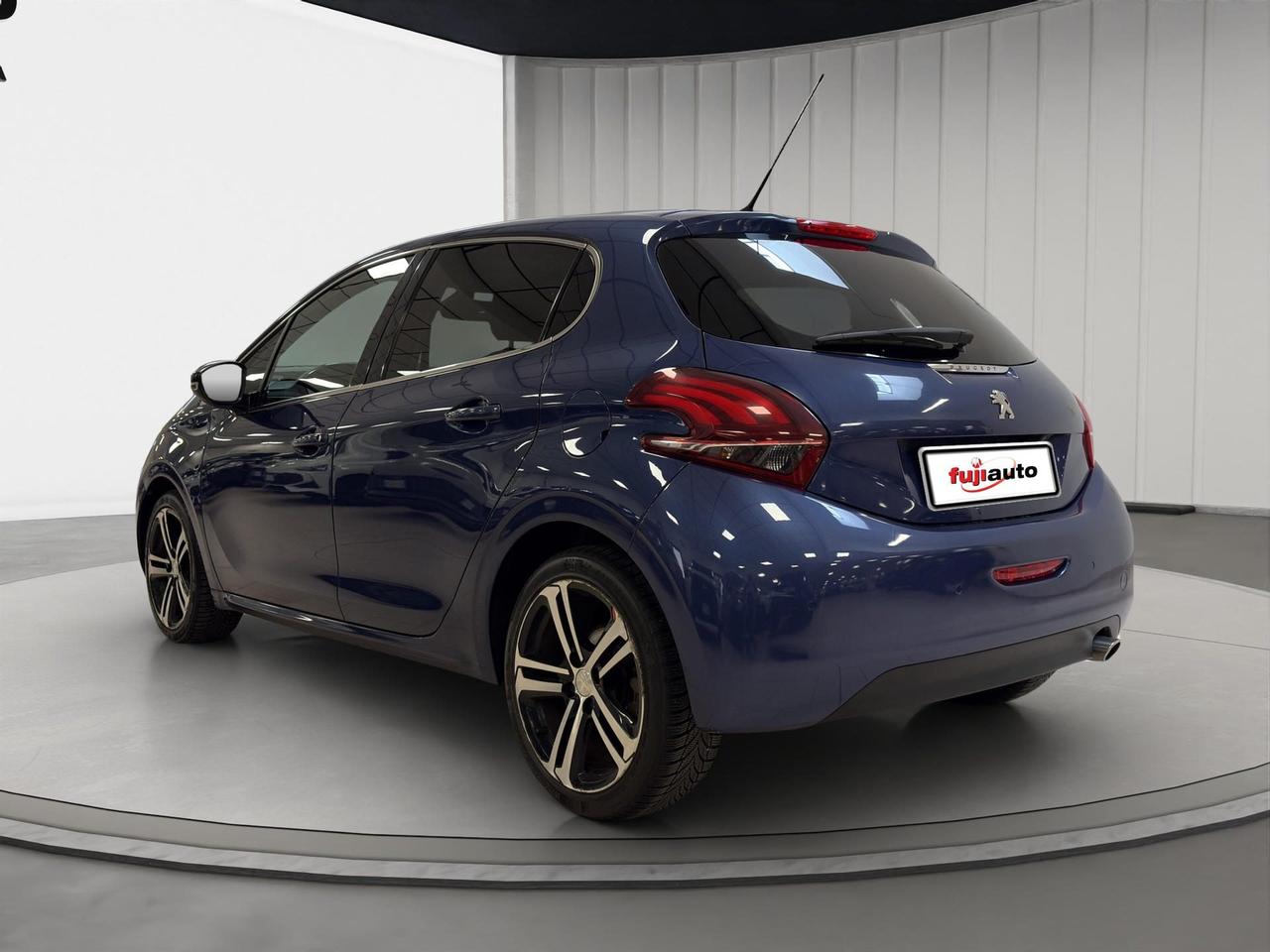 Peugeot 208 5p 1.2 puretech t GT Line s&s 110cv