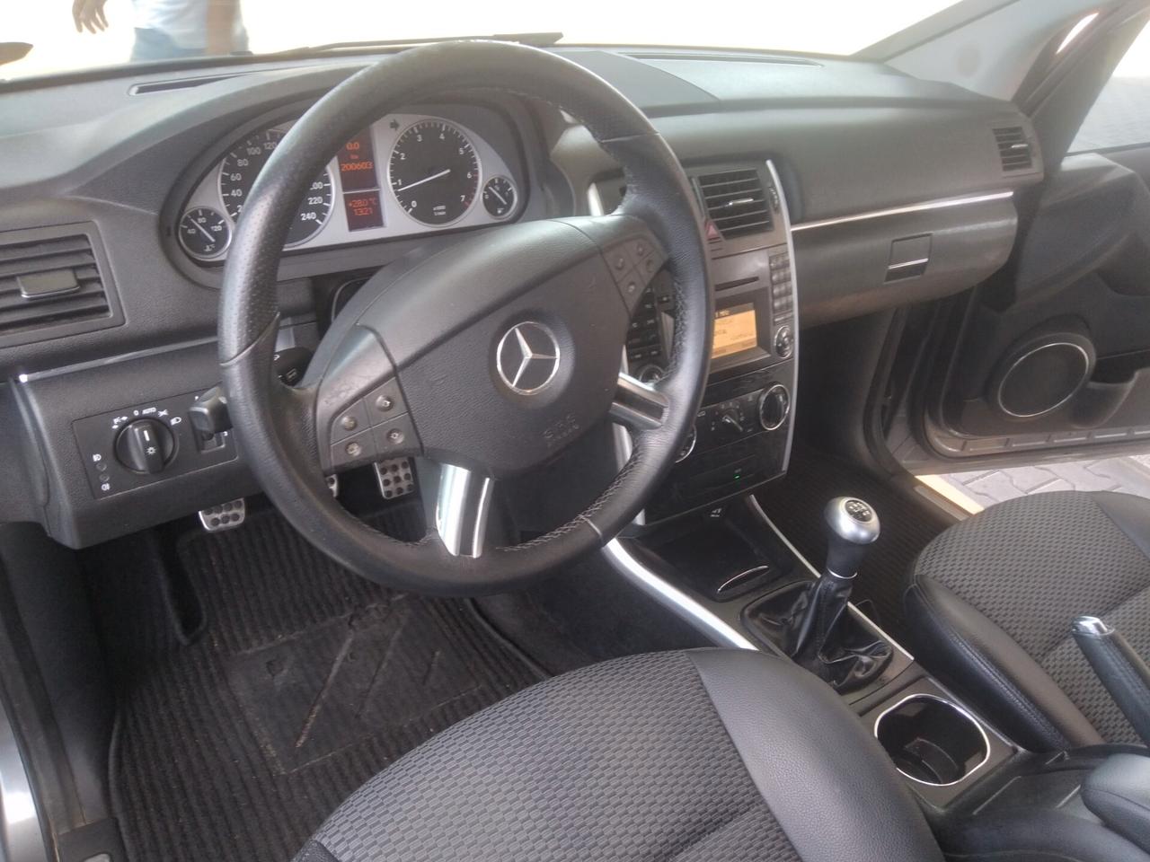 Mercedes-benz B 180 BlueEFFICIENCY Sport x neopatentati