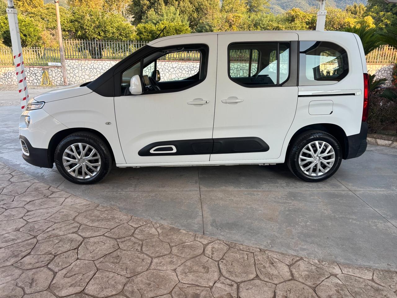 Citroen Berlingo BlueHDi 130 EAT8 M Shine- 2020