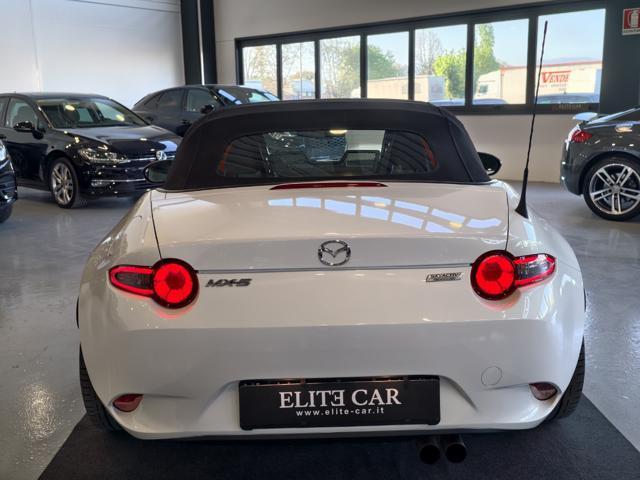MAZDA MX-5 2.0L Skyactiv-G RF Sport