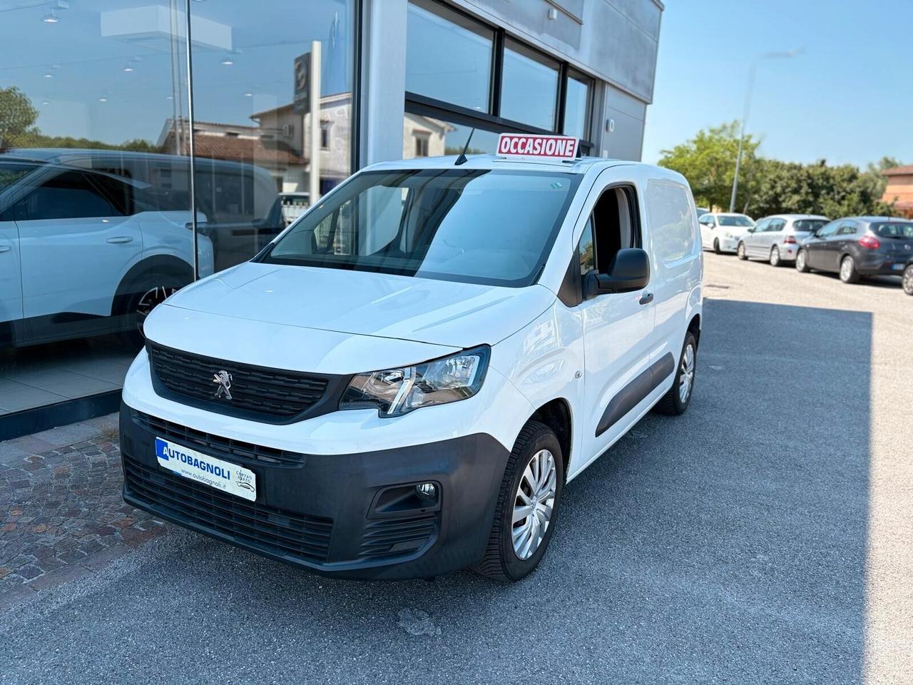 Peugeot Partner PREMIUM BlueHDi 100 L1 PC SPOTICAR