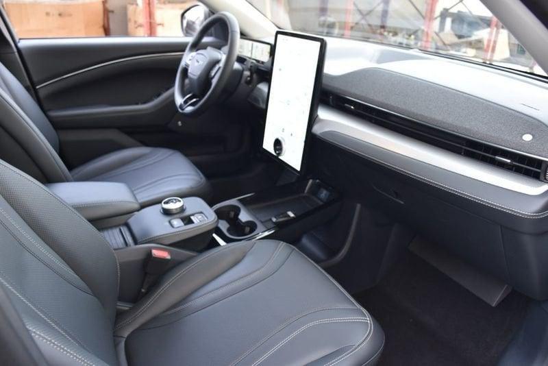 Ford Mustang Mach-E Standard Range 269 CV *TETTUCCIO*