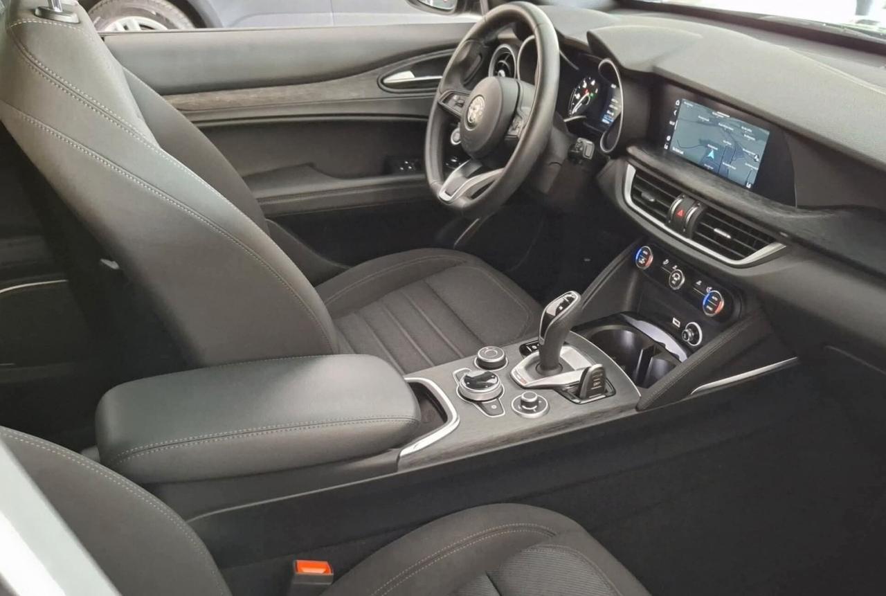 Alfa Romeo Stelvio 2.2 Turbodiesel 190 CV AT8 Q4 Business