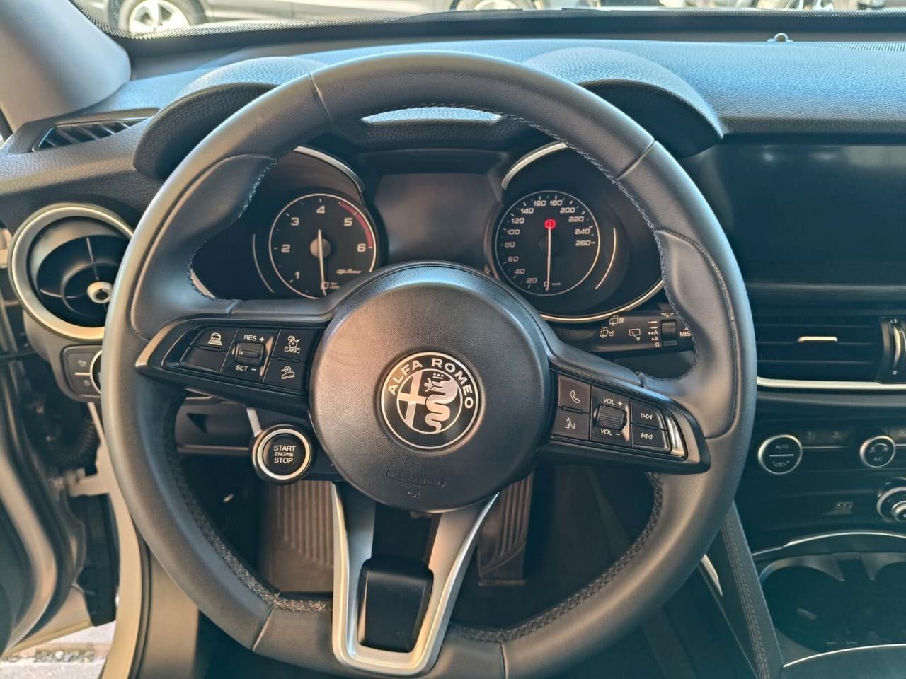 Alfa Romeo Stelvio 2.2 Turbodiesel 160 CV AT8 RWD Business