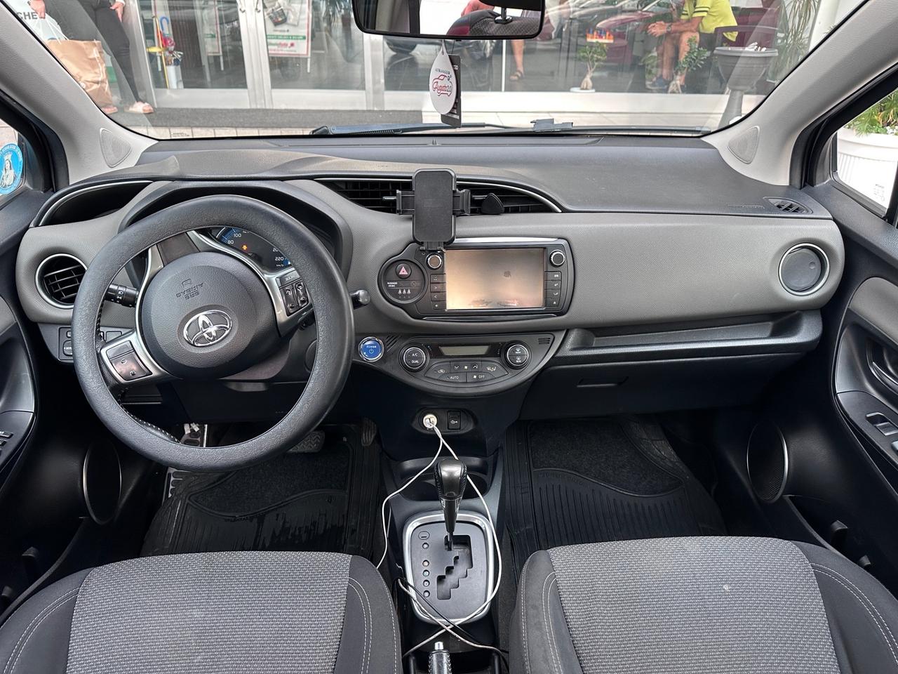 Toyota Yaris 1.5 Hybrid 5 porte Business