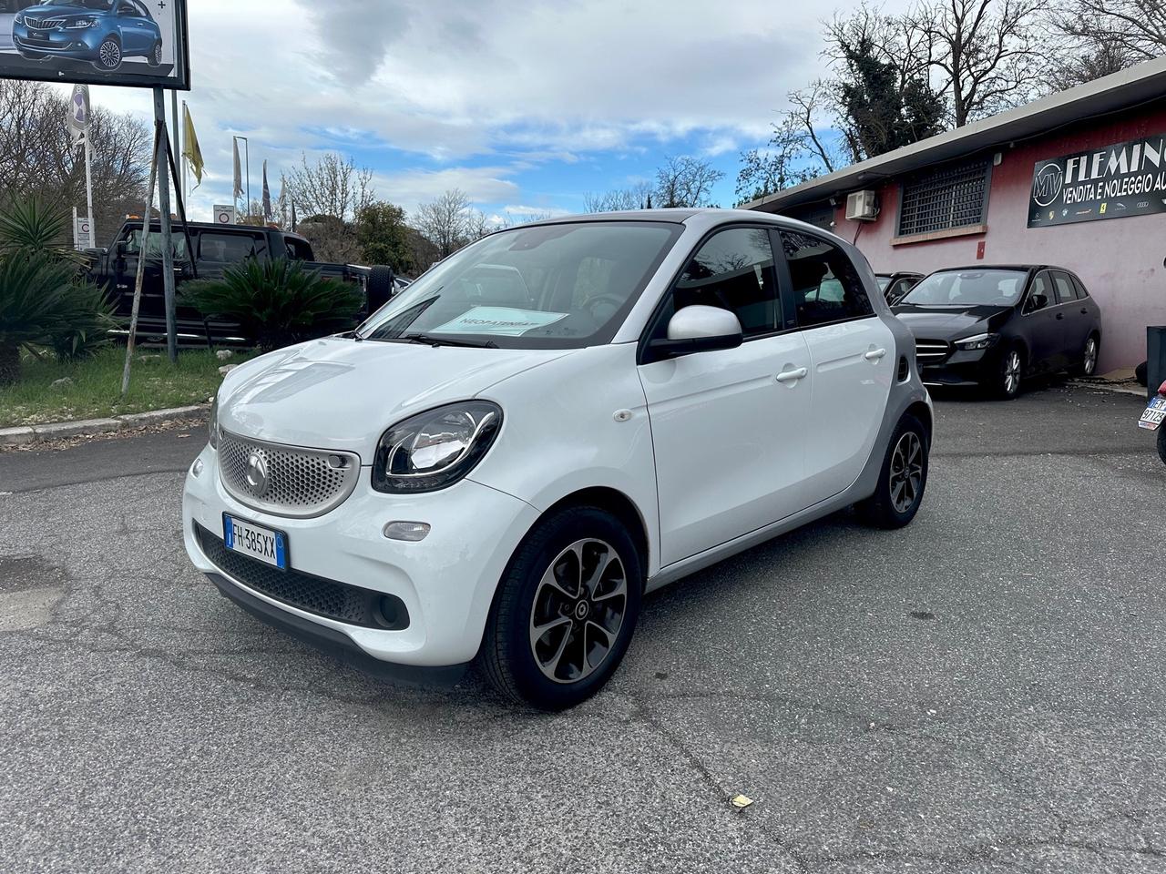 Smart ForFour 70 1.0 twinamic Passion UNIPRO NESSUN OBBLIGO FINANZIARIO