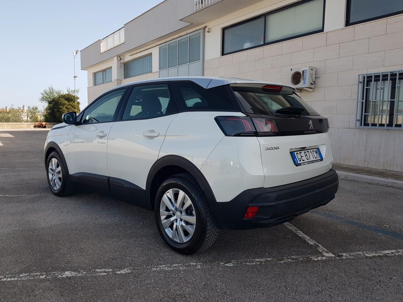 Peugeot 3008 BlueHDi 130 S&S Active Business