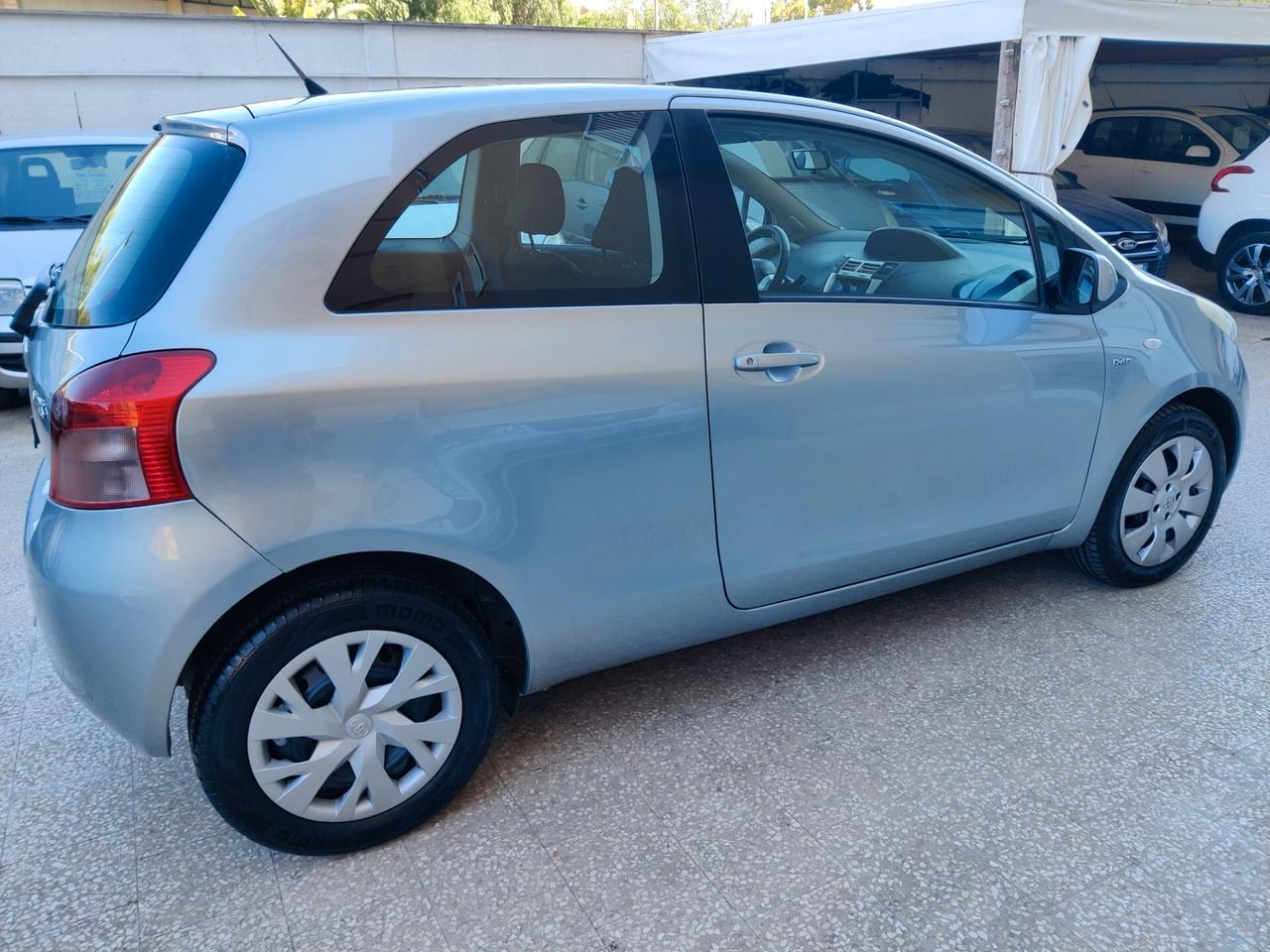 Toyota Yaris 1.4 Diesel Automatica