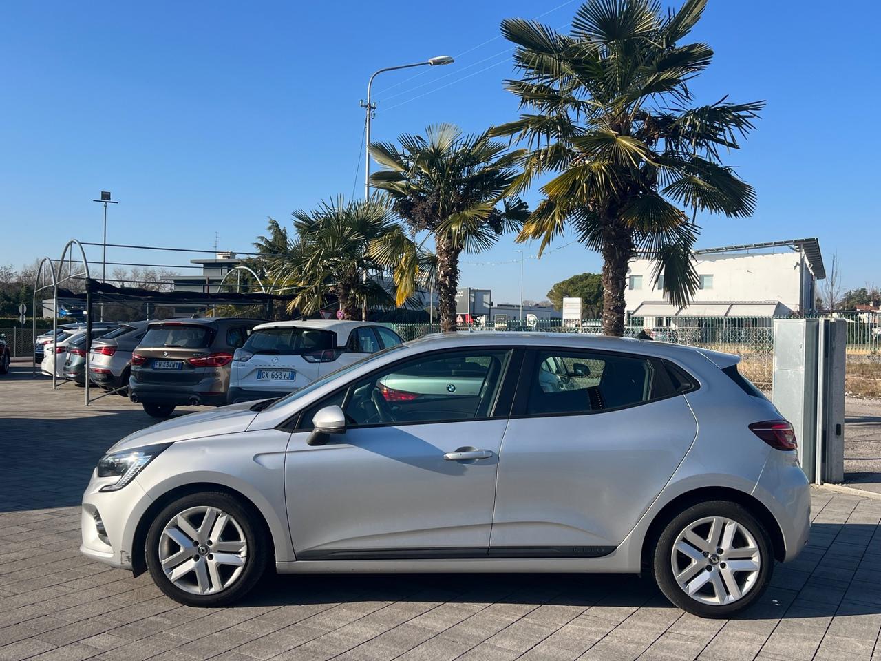 Renault Clio TCe 90 CV 5 porte Business FINANZIABILE