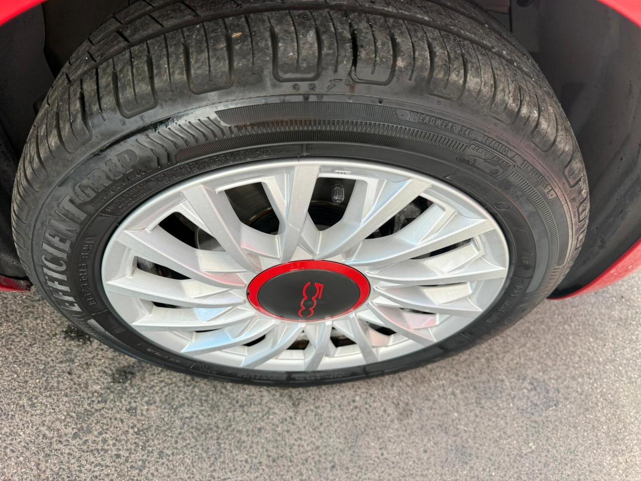 Fiat 500 1.0 Hybrid Red