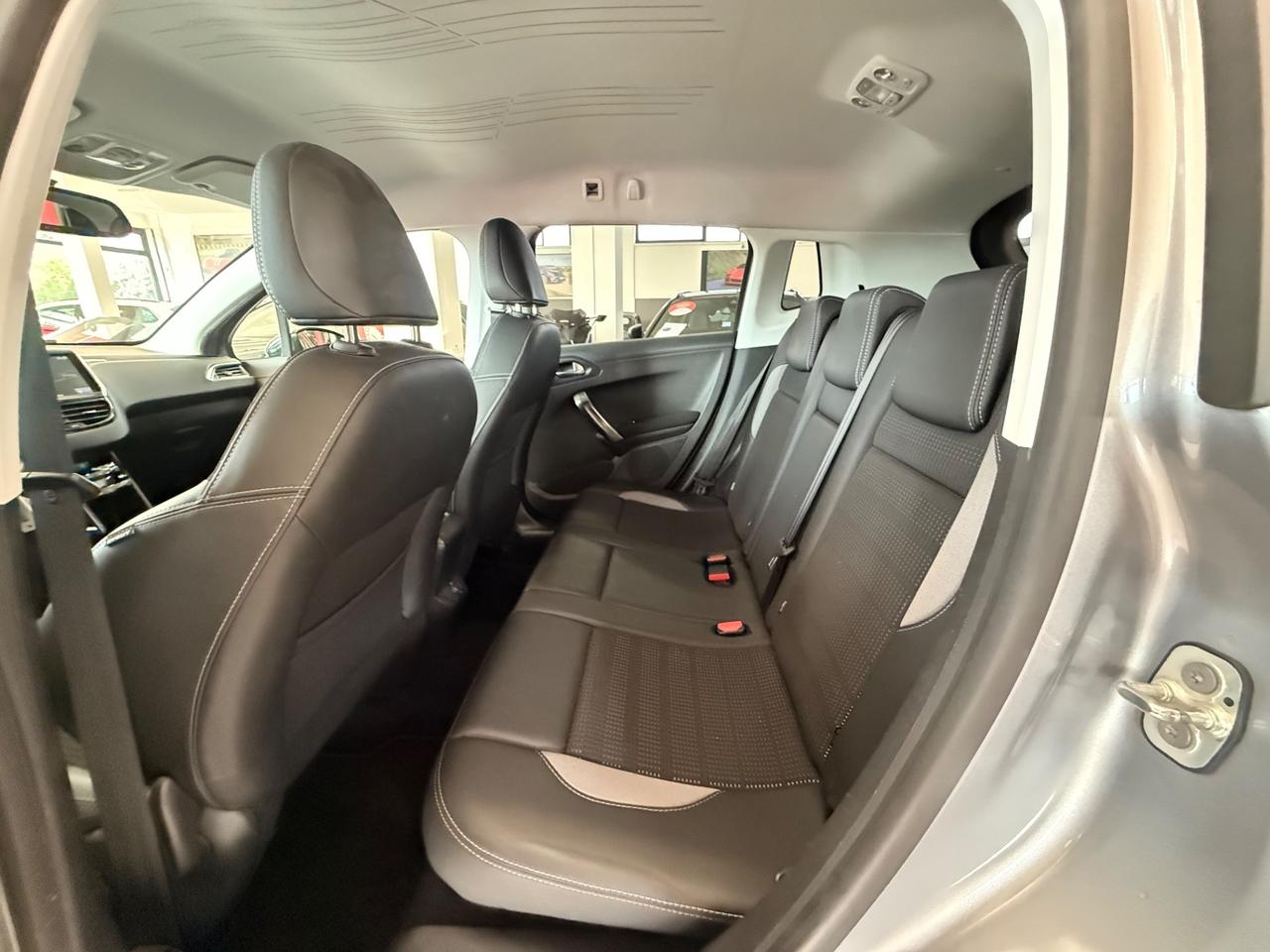 Peugeot 2008 1.6 e-HDi 92 CV ETG6 Allure 03/2015 EURO 5B NEOPATENTATI