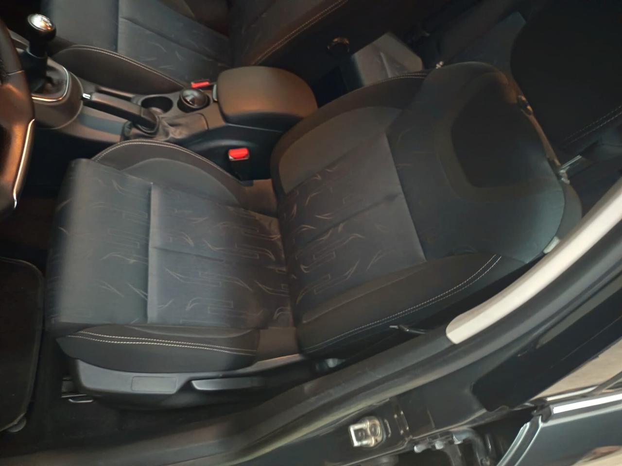 Citroen C4 1.6 bz/GPL 88kW