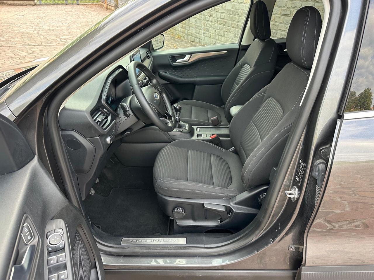 Ford Kuga 1.5 EcoBlue 120 CV aut. 2WD Titanium