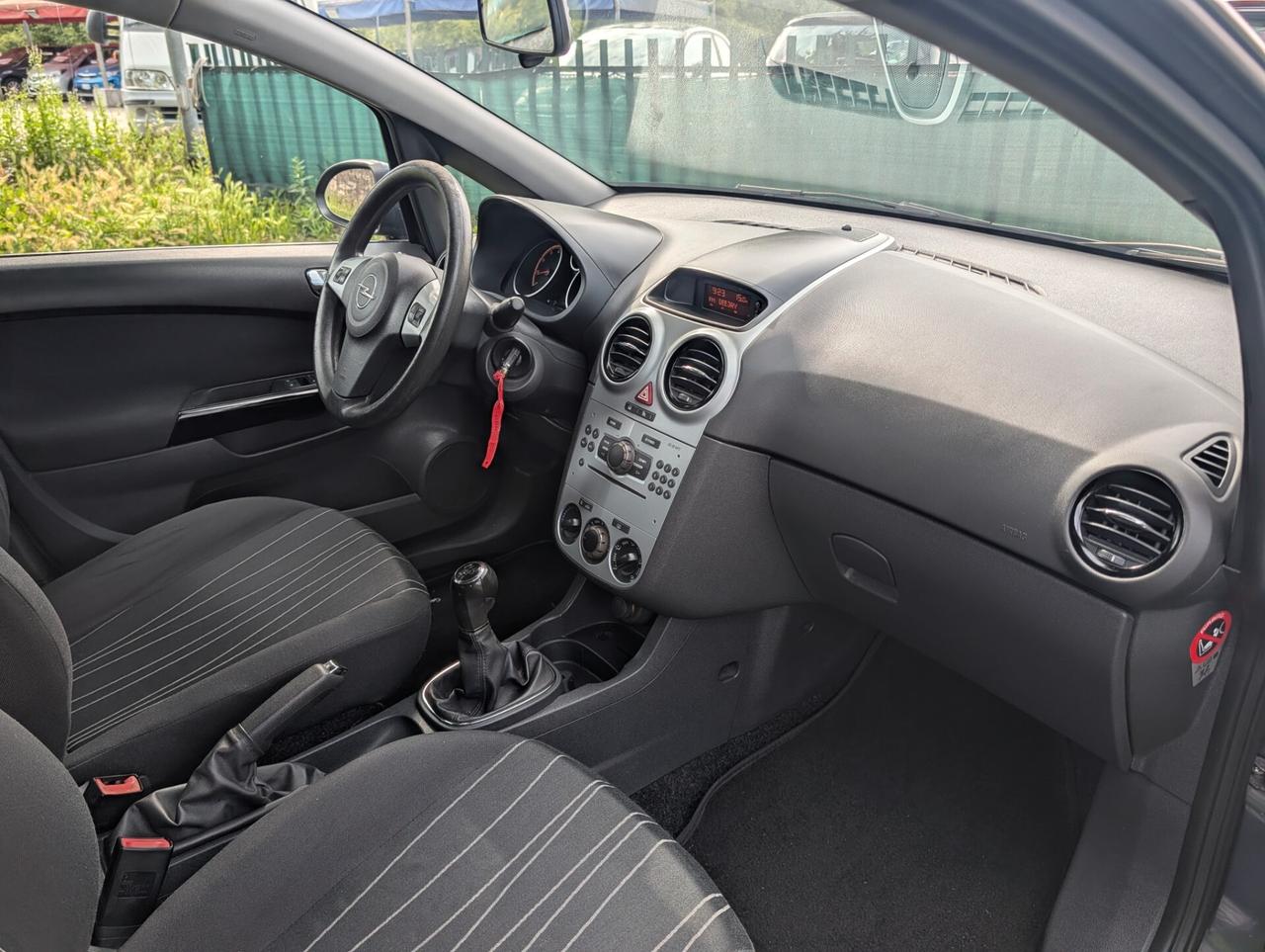Opel Corsa 1.2 5 porte Cosmo UNICO PROPRIETARIO