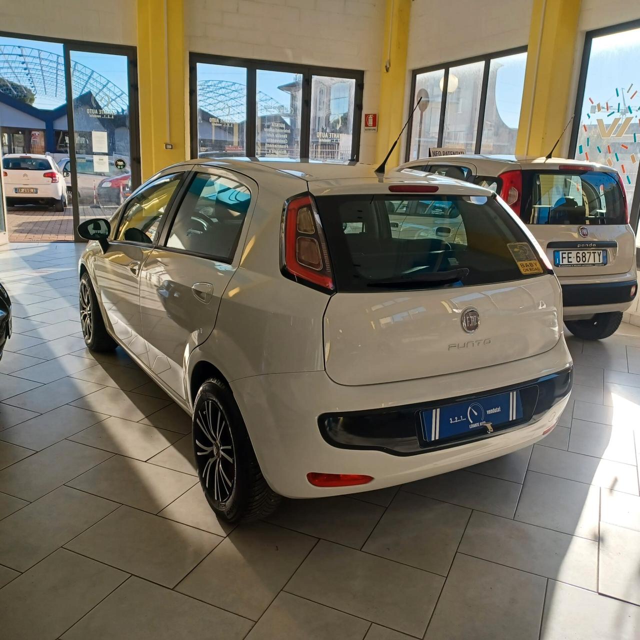 PERFETTA PUNTO EVO 1.3 MJTD NEOPATENTATI