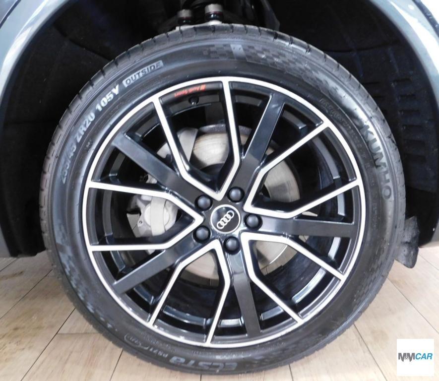 AUDI - Q5 Sportback - Q5 SPB 40 TDI quattro S tr. Busin. Adv.