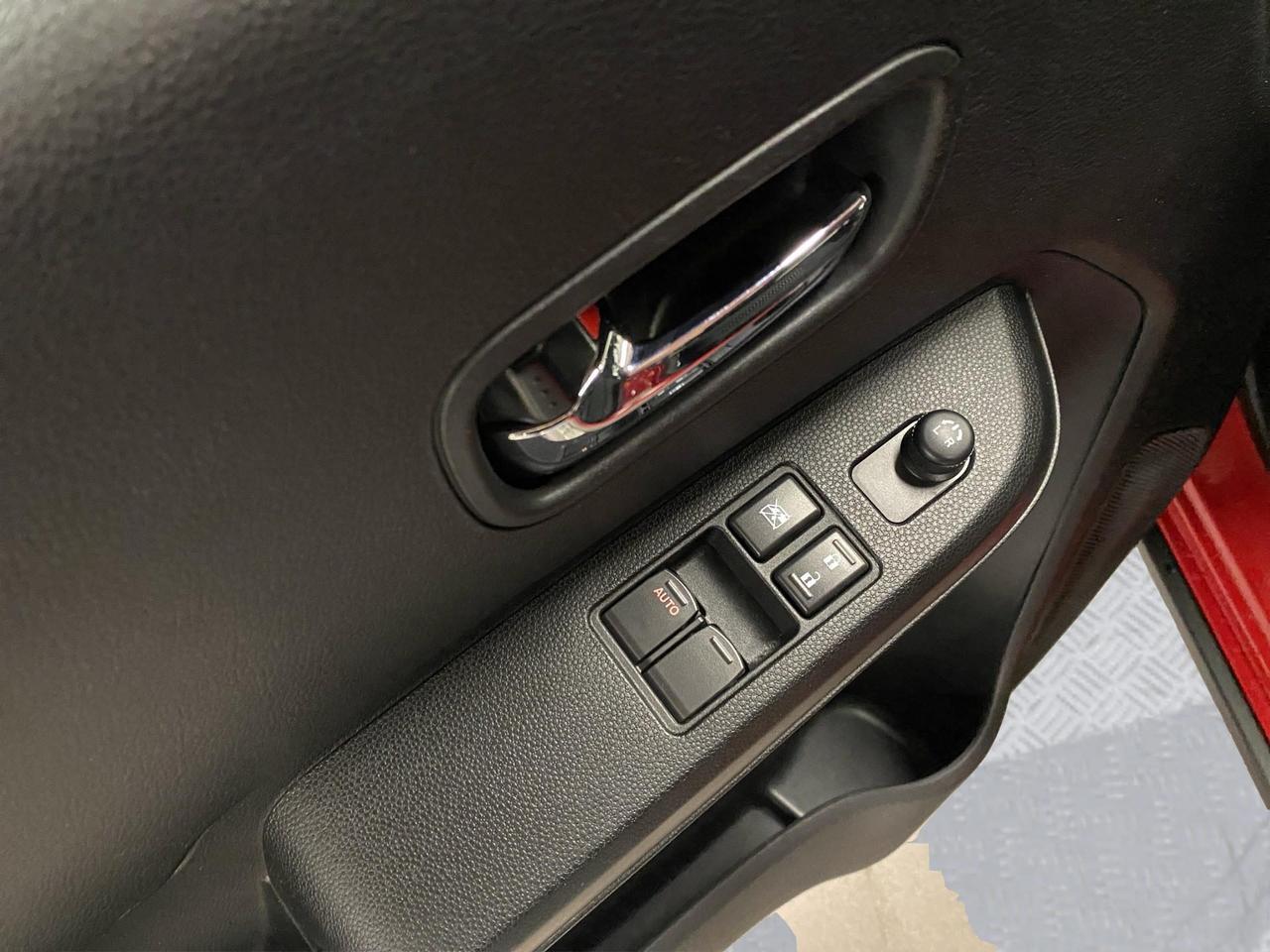 Suzuki Ignis 1.2h Top 2wd