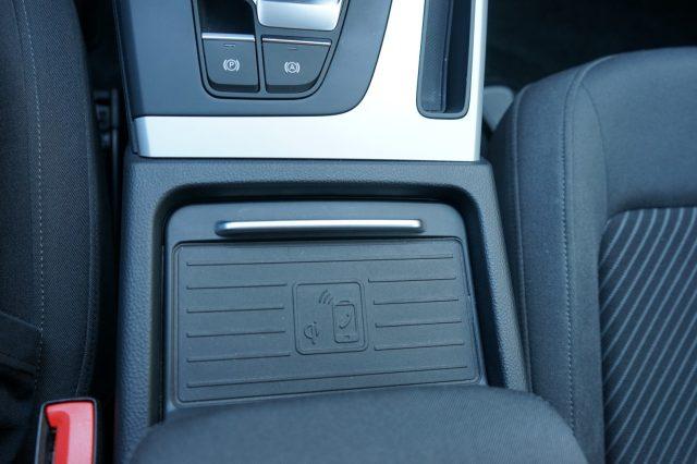 AUDI Q5 SPORTBACK 40 TDI quattro S tronic Business Advance