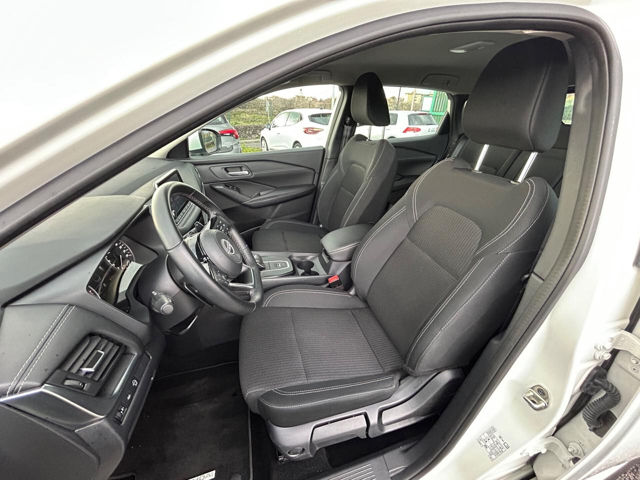 Nissan Qashqai MHEV 158 CV Xtronic Business