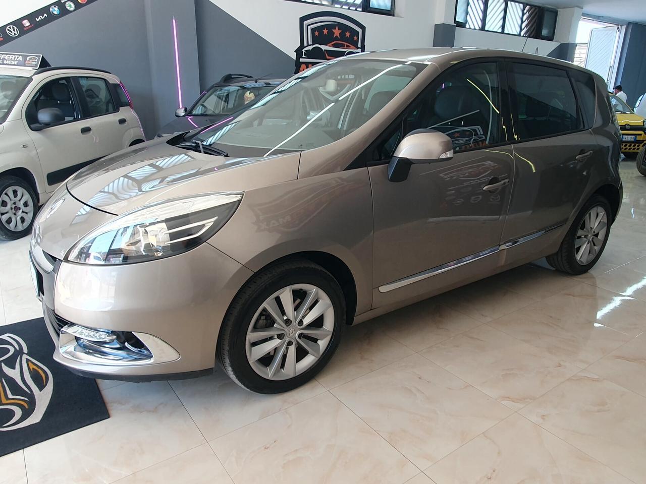 Renault Scénic XMod 1.5 dCi 110CV Live 2012