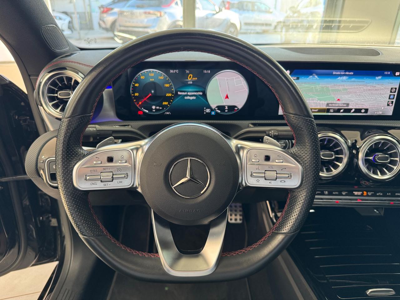 Mercedes-benz CLA 200 Automatic Premium