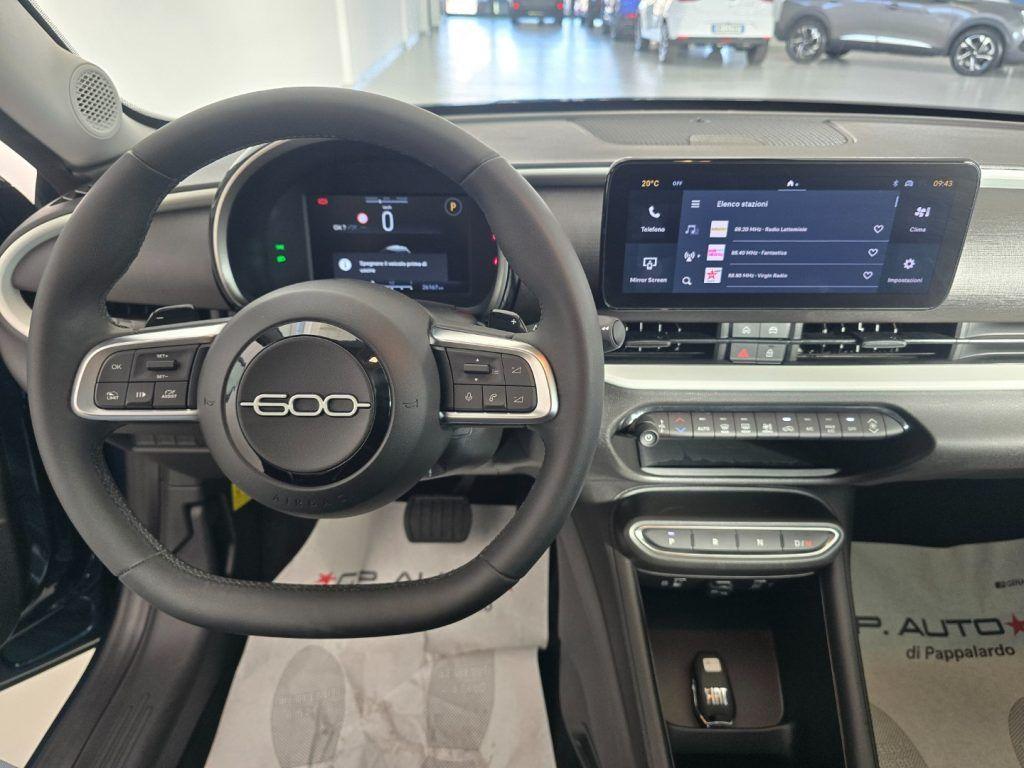 Fiat 600 Hybrid DCT MHEV