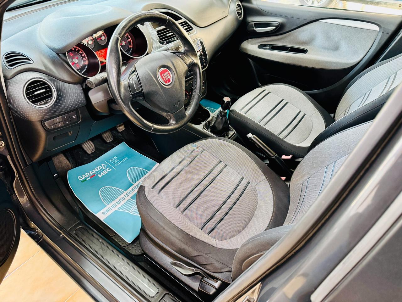 Fiat Punto 1.3 Mjt 95 CV 5 porte Distribuz. Nuova