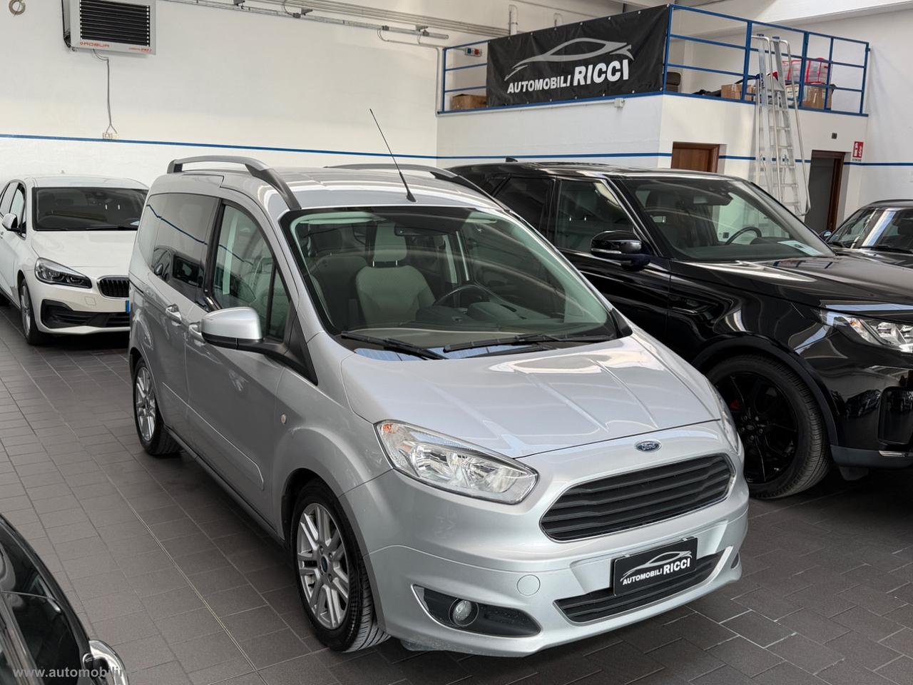 FORD Tourneo Courier 1.0 EcoBoost 100 CV TITANIUM
