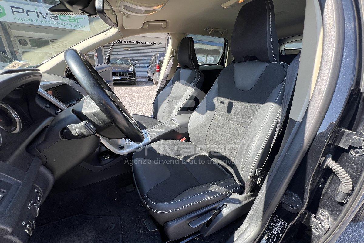 VOLVO XC60 D3 AWD Geartronic Momentum