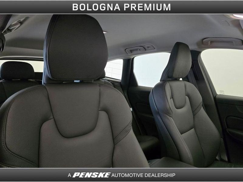 Volvo XC60 B4 (d) automatico Plus Bright